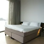 Pontsteiger Hotel 4*