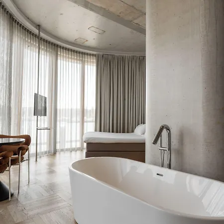 호텔 Pontsteiger 4*