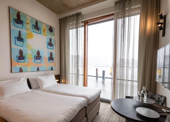 호텔 Pontsteiger 4*