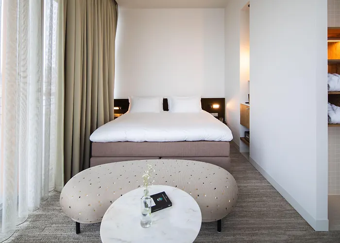 Pontsteiger 암스테르담